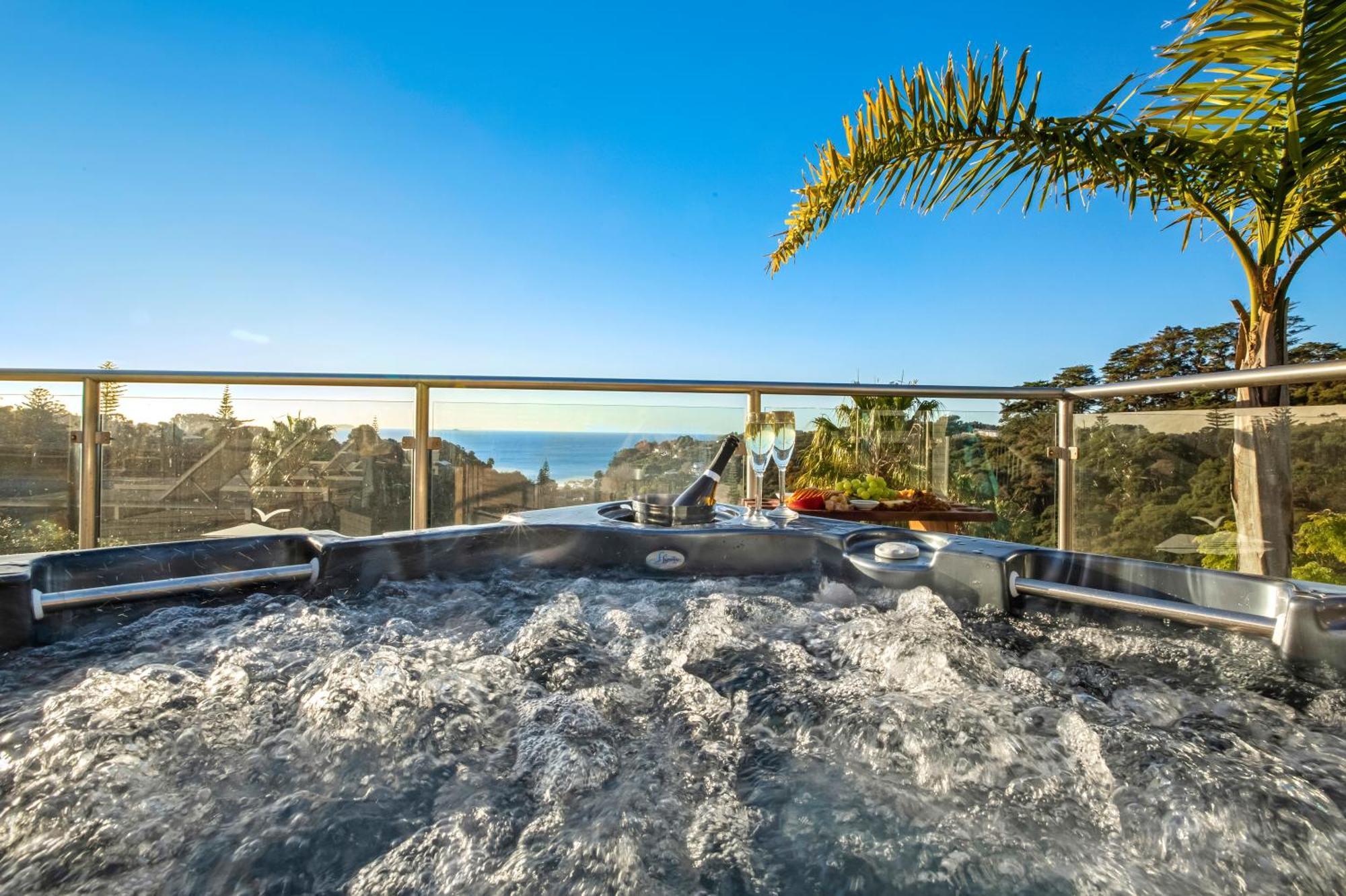 Waiheke Island Resort Conference & Accomodation Centre Ostend Exterior photo